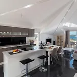 Moderne Mit Gartennutzung- Einem G By Interhome