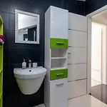 Moderne Mit Gartennutzung- Einem G By Interhome